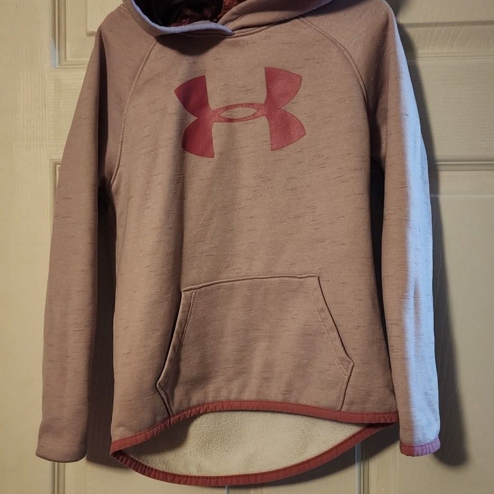 Under Armour Kids Hoodie in Soft Pink